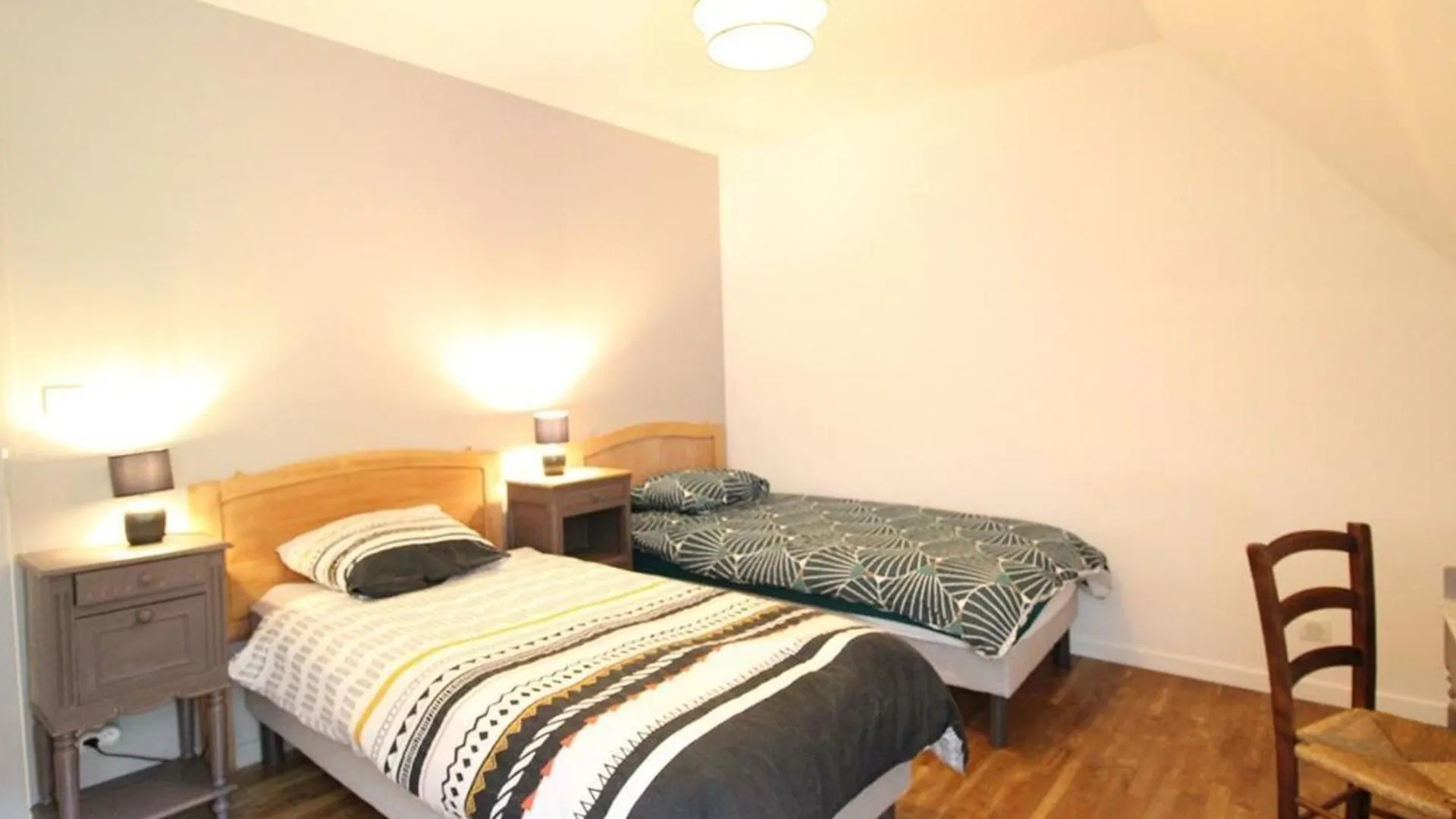 Holiday home Maison De Caractere Renovee Avec Jardin, Proche Puy Mary Et Activites Nature, Auvergne - Fr-1-742-523 Moussages